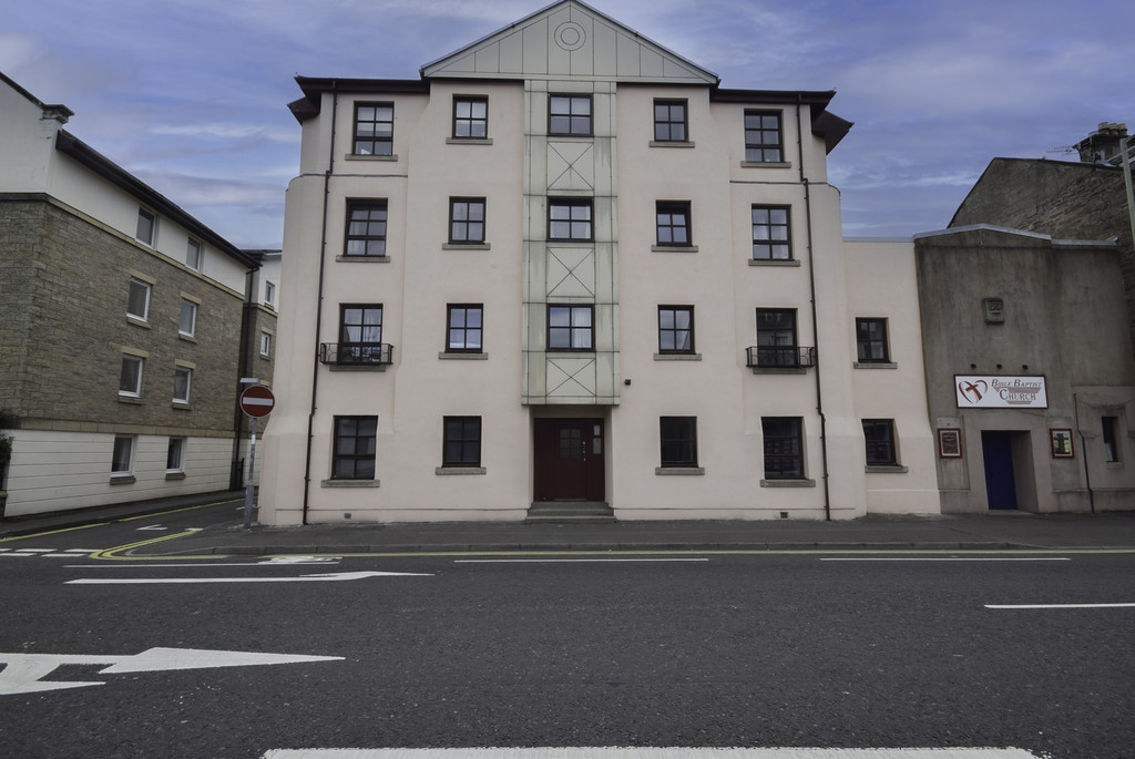 Kinnoull Street, Perth