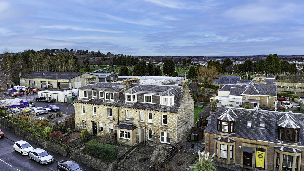 Flat 2, 11 Jeanfield Road