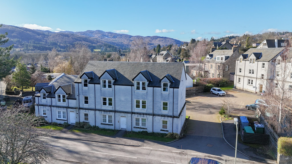 Flat 4, Dean Court, Tom-na-moan Road