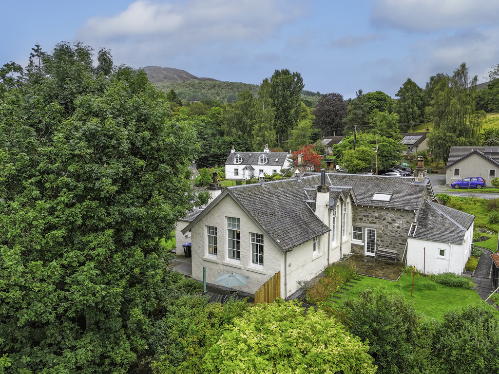 Old School, Killiecrankie